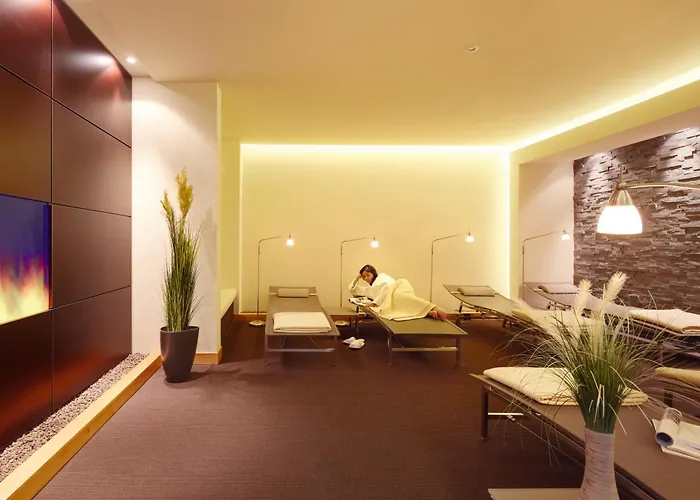 Ambassador Hotel & Spa